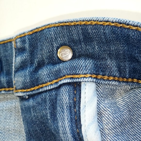Vineyard Vines Denim Jeans wms 38  Hemmed to 25 1/2" inseam  capris  1P1338  EXC - Picture 9 of 11